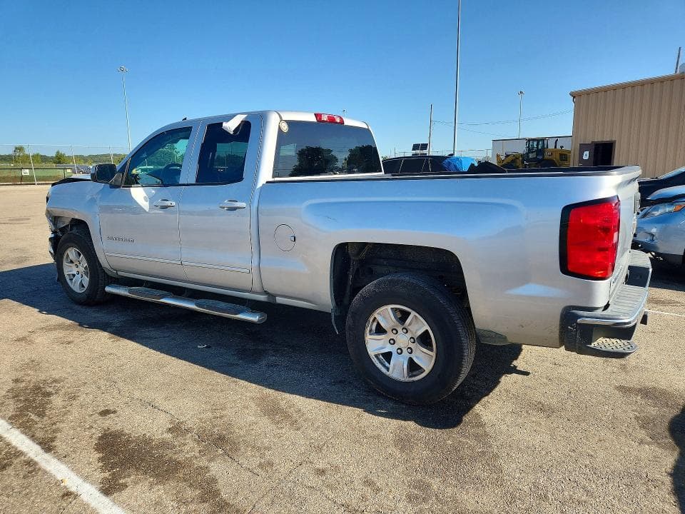 2017 CHEVROLET SILVERADO C1500 LT 2