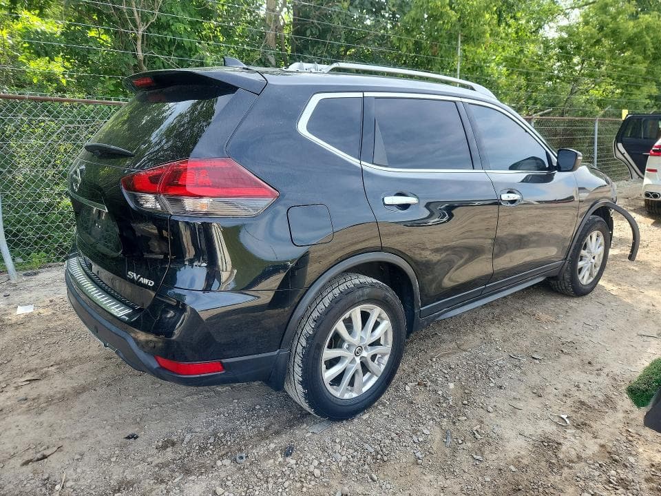 2020 NISSAN ROGUE SV 3