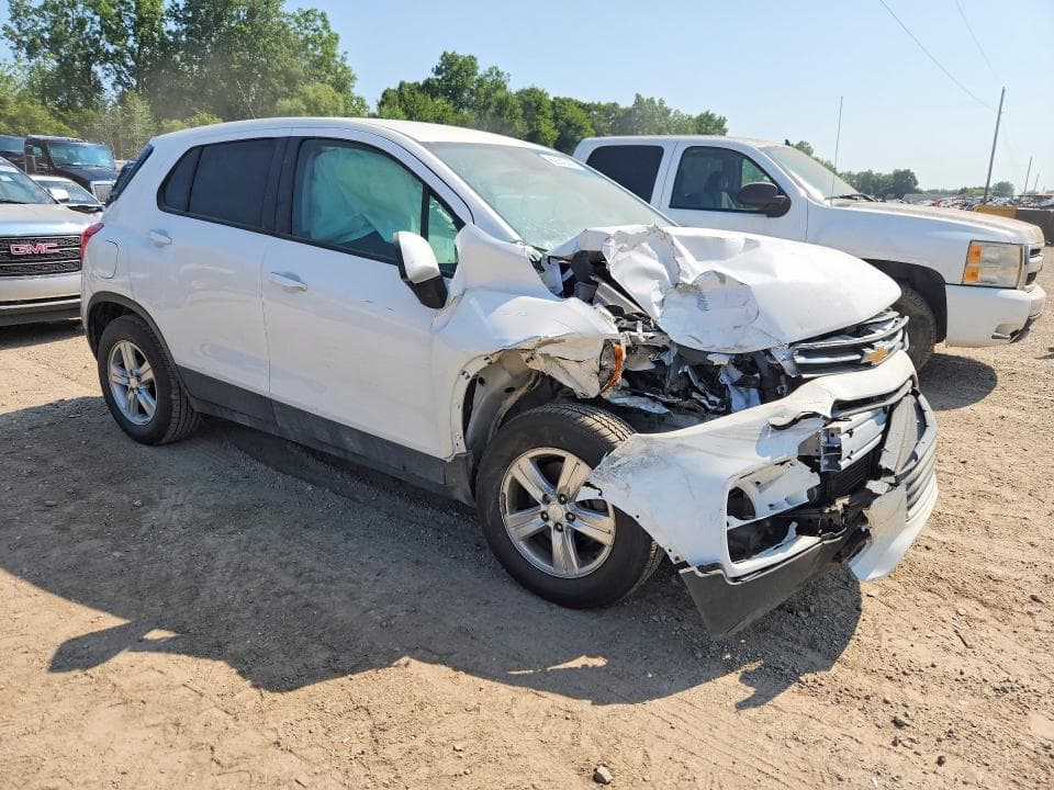 2019 CHEVROLET TRAX LS 4