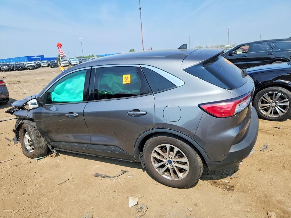 2022 FORD ESCAPE SE 2