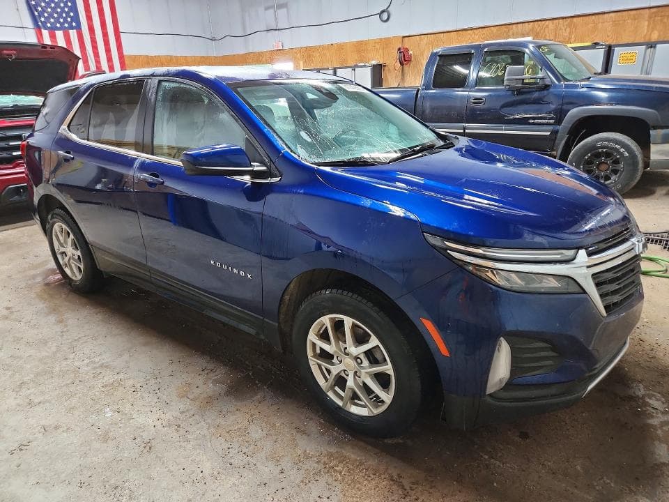 2022 CHEVROLET EQUINOX LT 4
