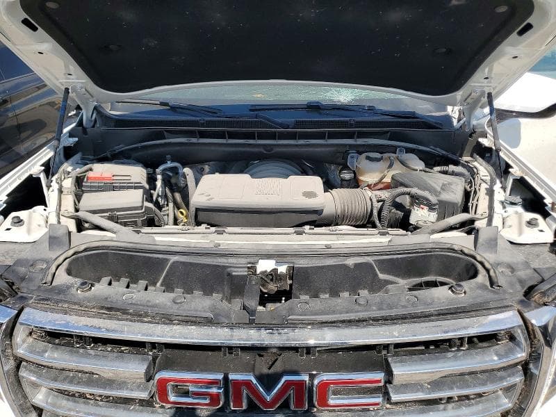 2022 GMC YUKON SLT 12
