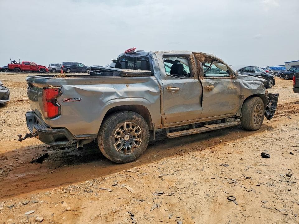 2026 CHEVROLET COLORADO Z71 3