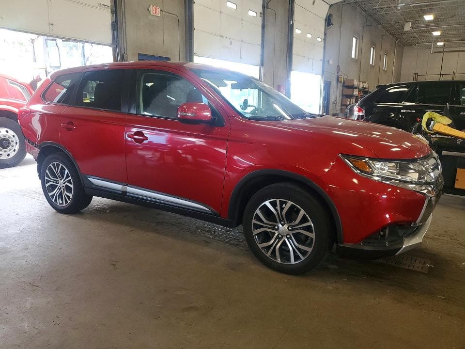 2018 MITSUBISHI OUTLANDER SE 4