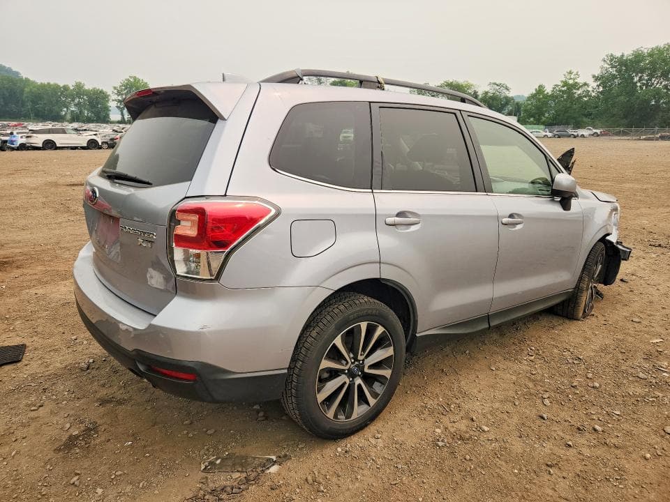 2017 SUBARU FORESTER 2.0XT PREMIUM 3