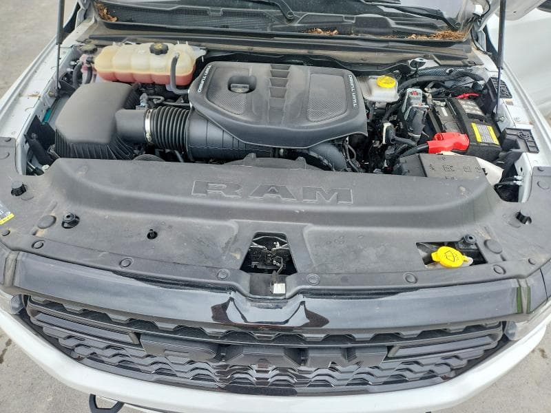 2025 RAM 1500 LIMITED 11