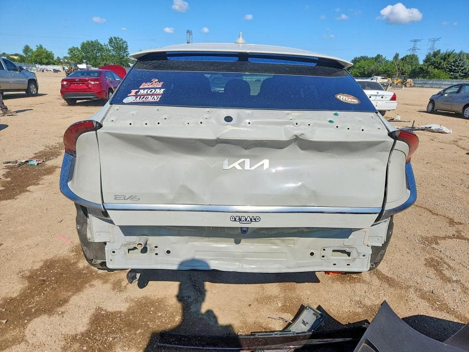 2023 KIA EV6 WIND 6