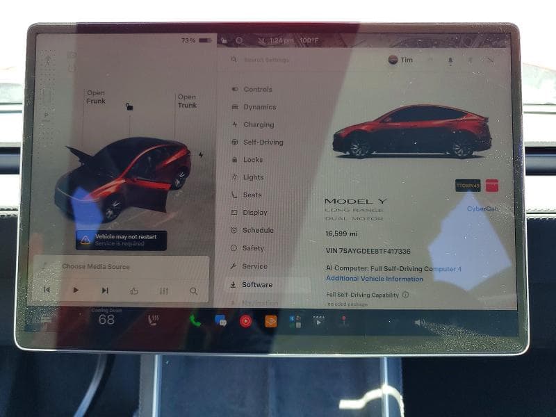 2026 TESLA MODEL Y 9