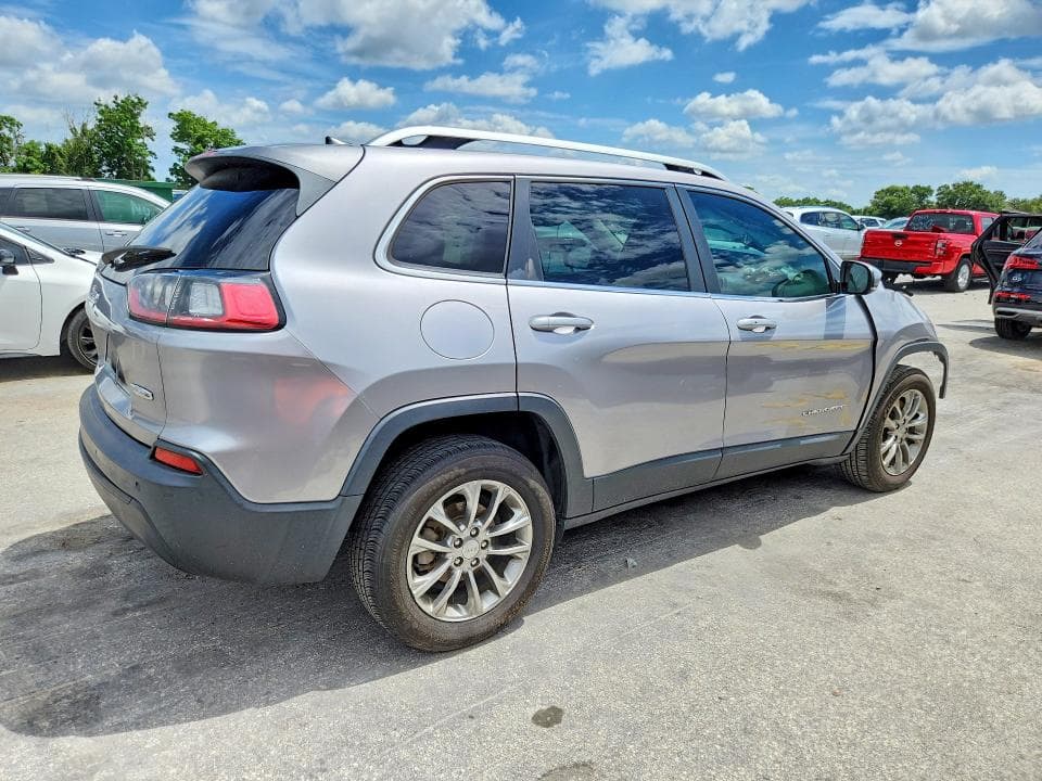 2021 JEEP CHEROKEE LATITUDE PLUS 3