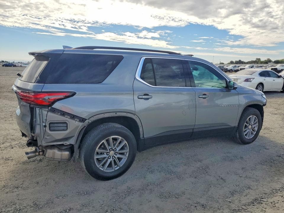 2023 CHEVROLET TRAVERSE LT 3