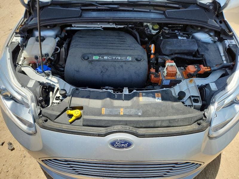 2017 FORD FOCUS BEV 11