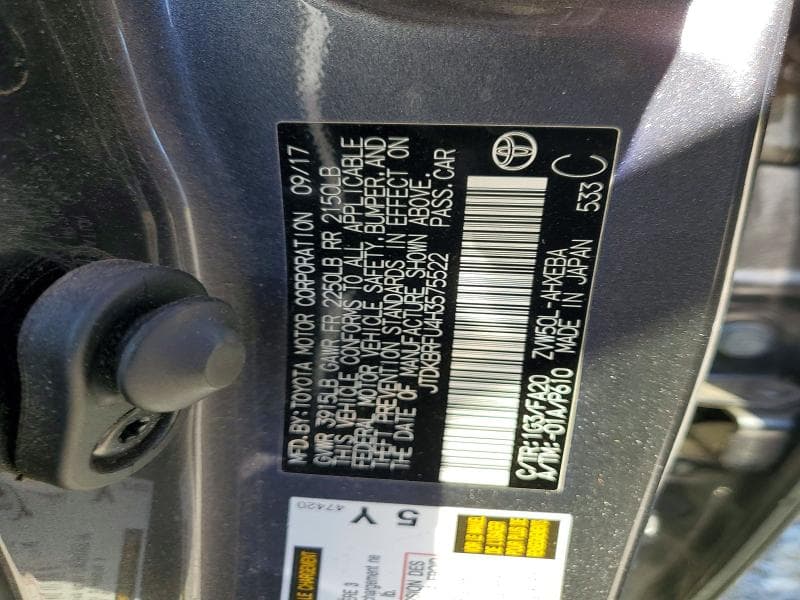 2017 TOYO PRIUS 12