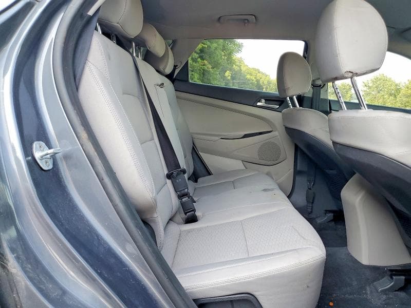 2019 HYUNDAI TUCSON SE 11