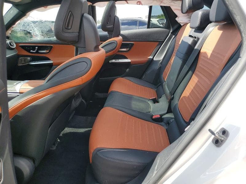 2023 MERCEDES-BENZ GLC 300 11