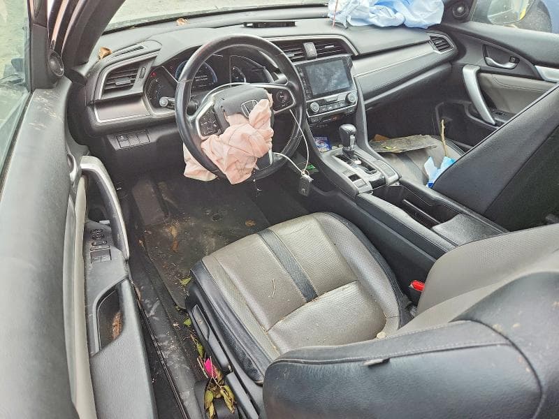2018 HONDA CIVIC EXL 8