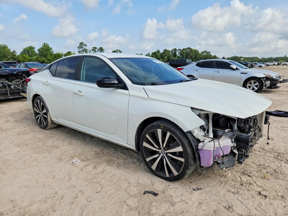 2019 NISSAN ALTIMA SR 4