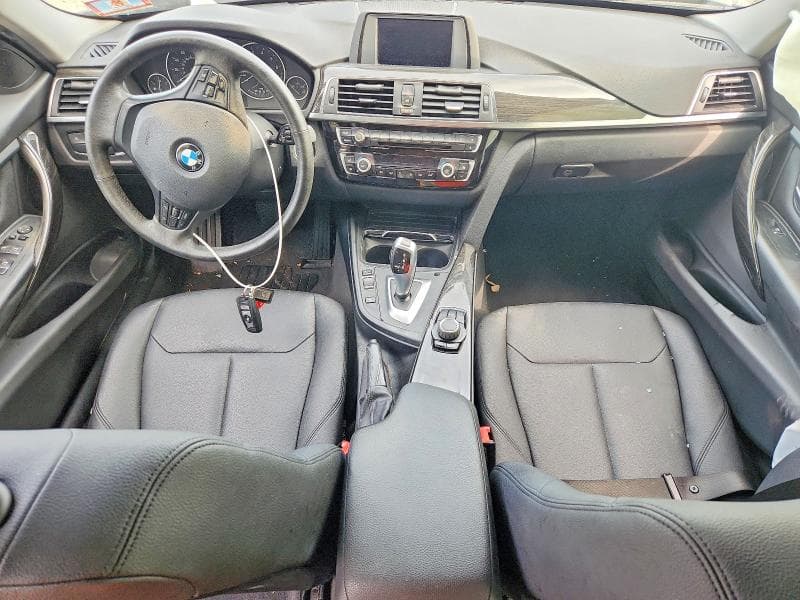 2018 BMW 320 XI 8