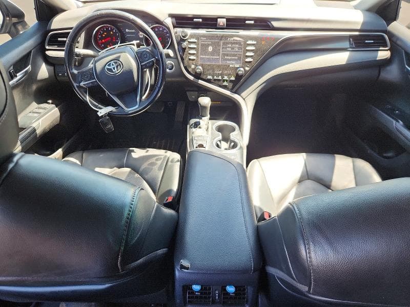 2020 TOYOTA CAMRY XSE 8