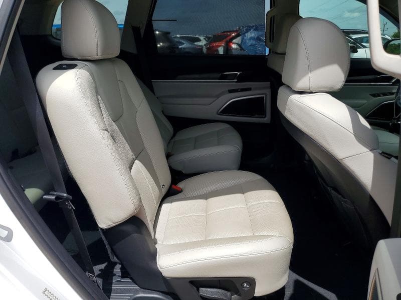 2022 KIA TELLURIDE EX 11