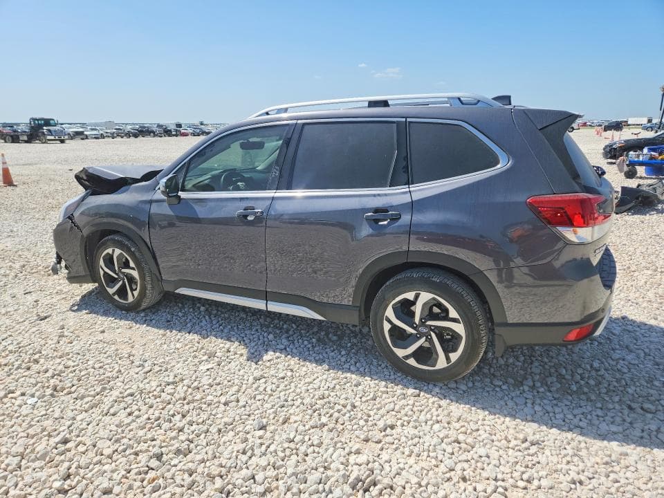 2023 SUBARU FORESTER TOURING 2