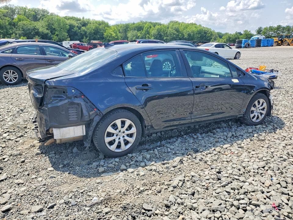 2021 TOYOTA COROLLA LE 3