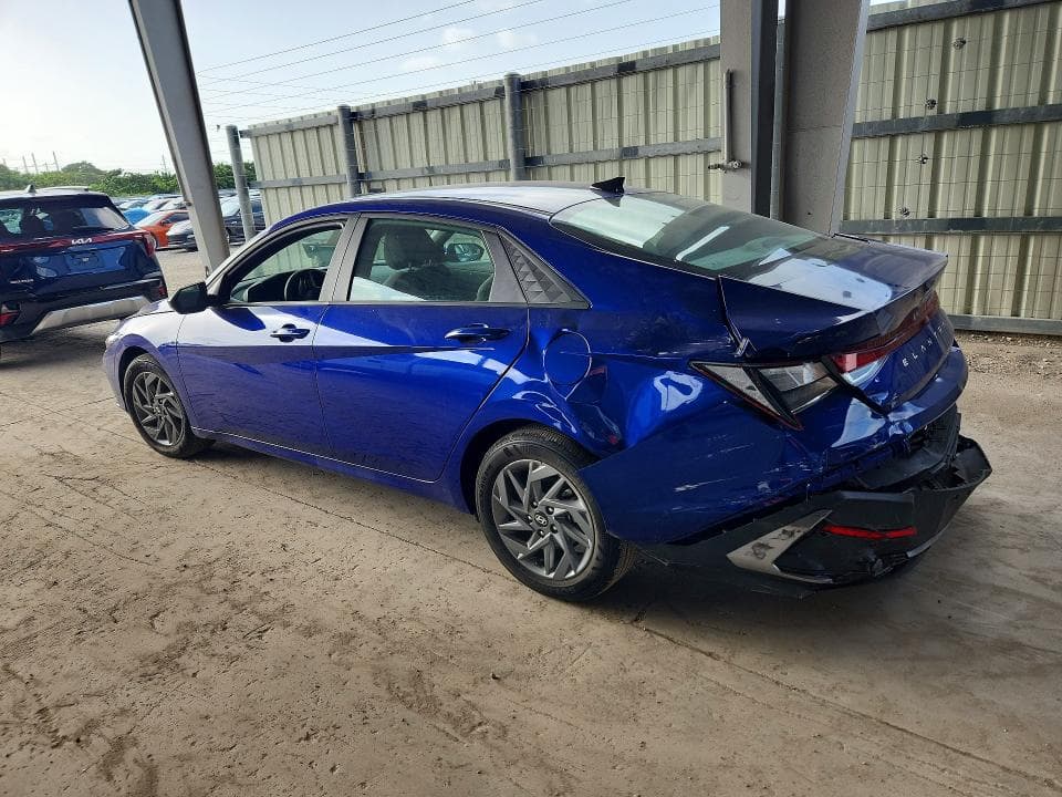 2024 HYUNDAI ELANTRA SEL 2