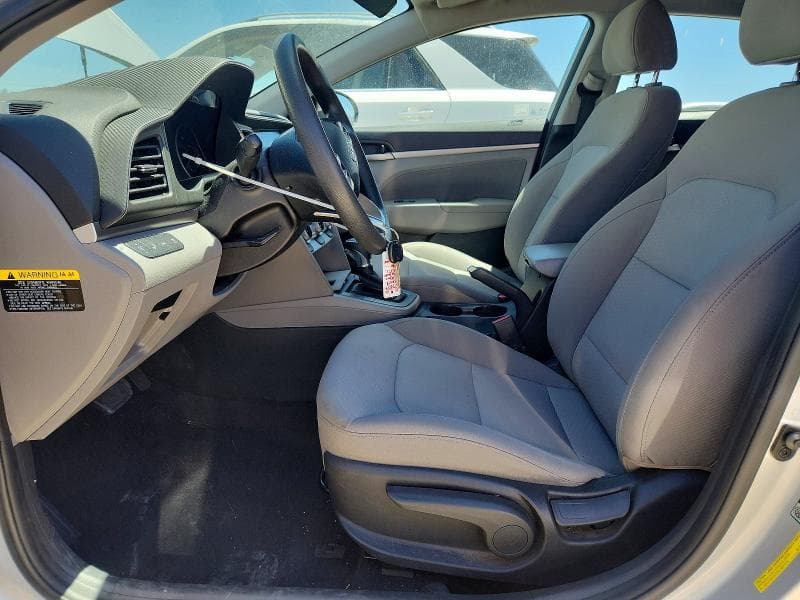 2019 HYUNDAI ELANTRA SE 7