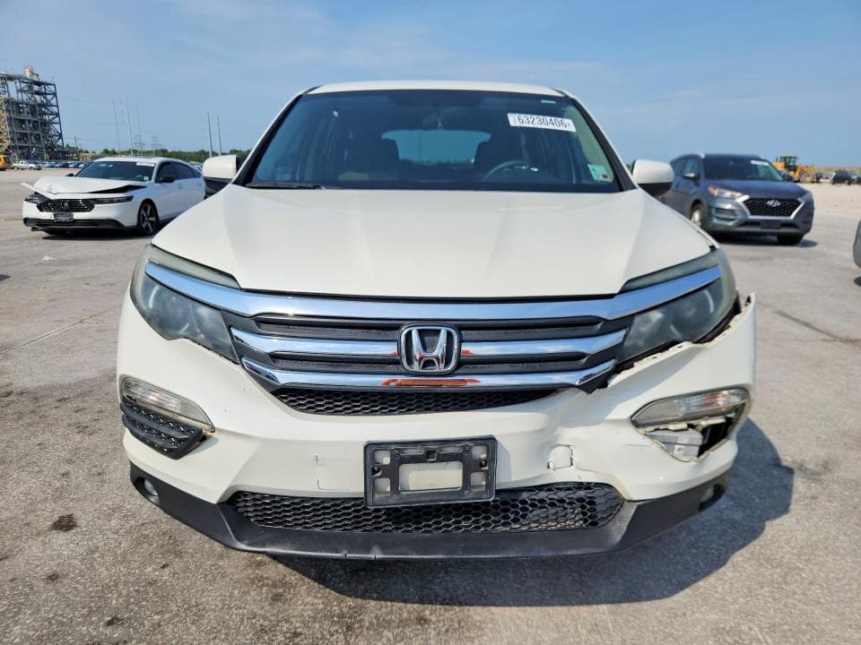 2018 HONDA PILOT EX 5