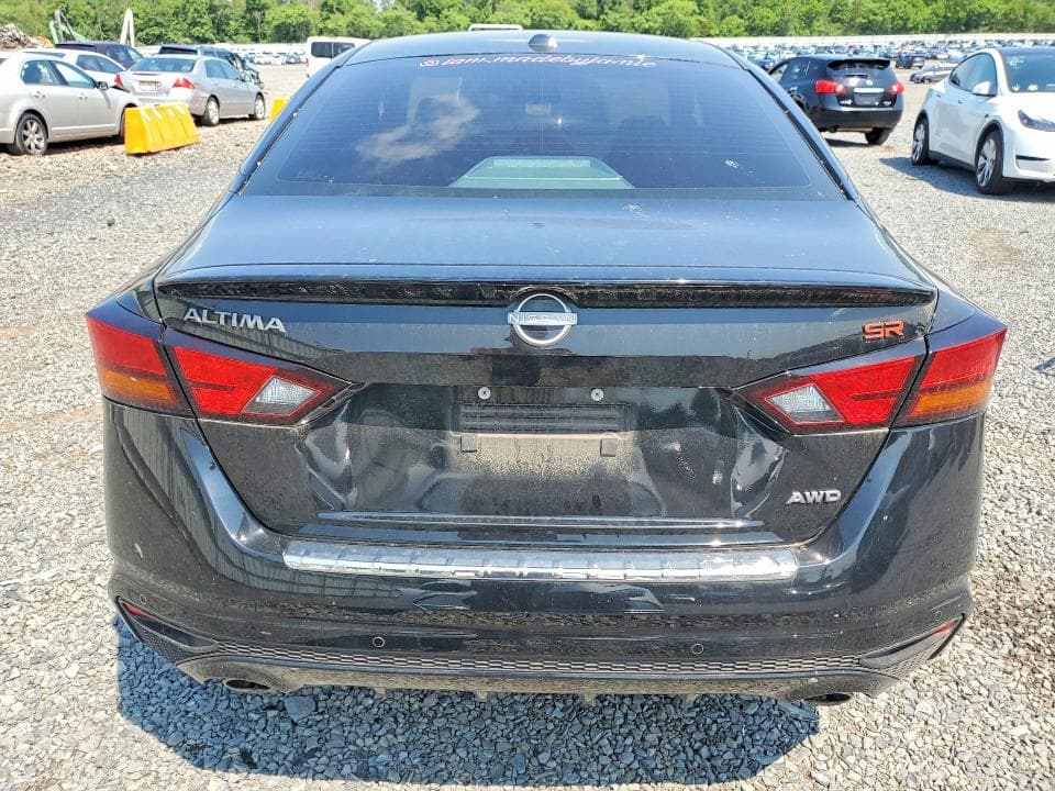 2023 NISSAN ALTIMA SR 6