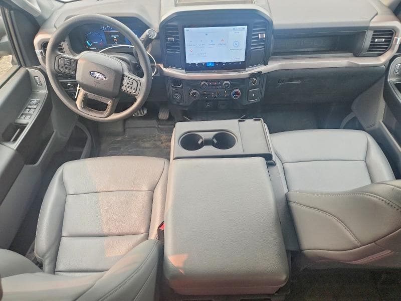 2025 FORD F150 XL 8