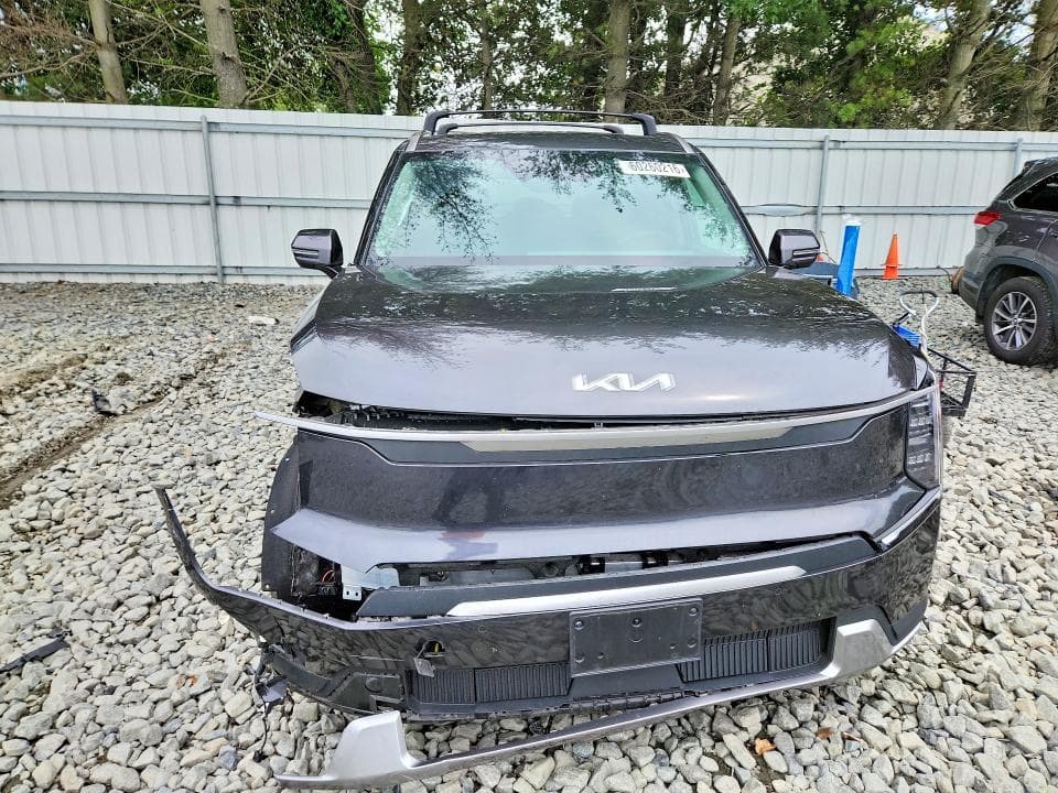 2024 KIA EV9 WIND 5