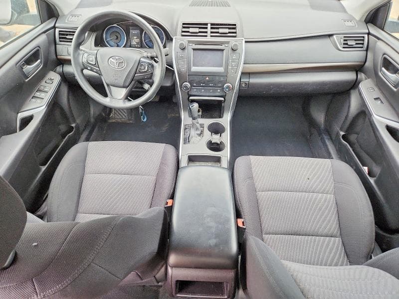 2017 TOYOTA CAMRY LE 8