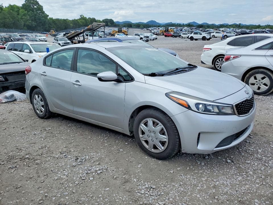 2018 KIA FORTE LX 4