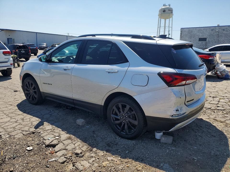 2022 CHEVROLET EQUINOX RS 2