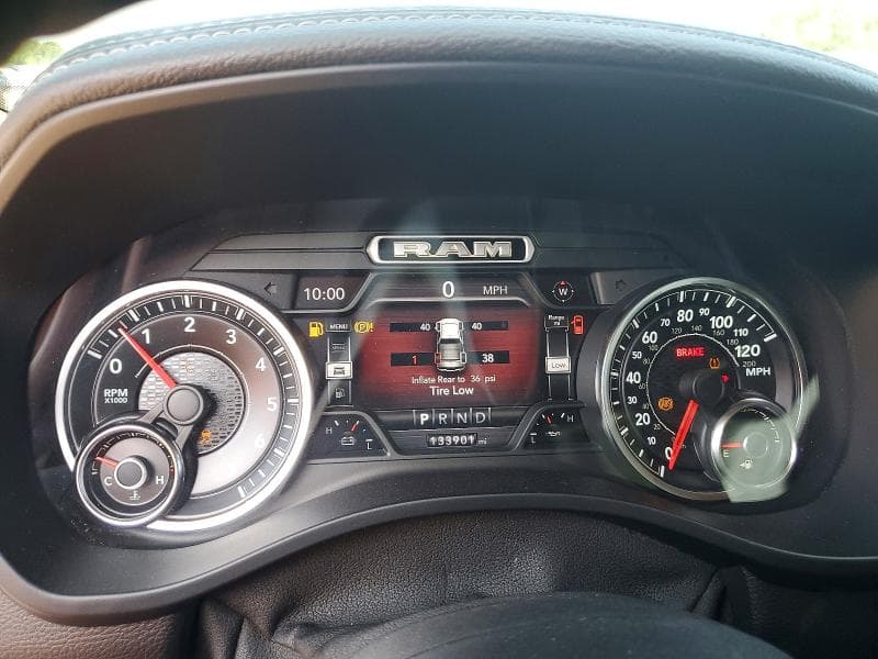 2019 RAM 1500 LARAMIE 9
