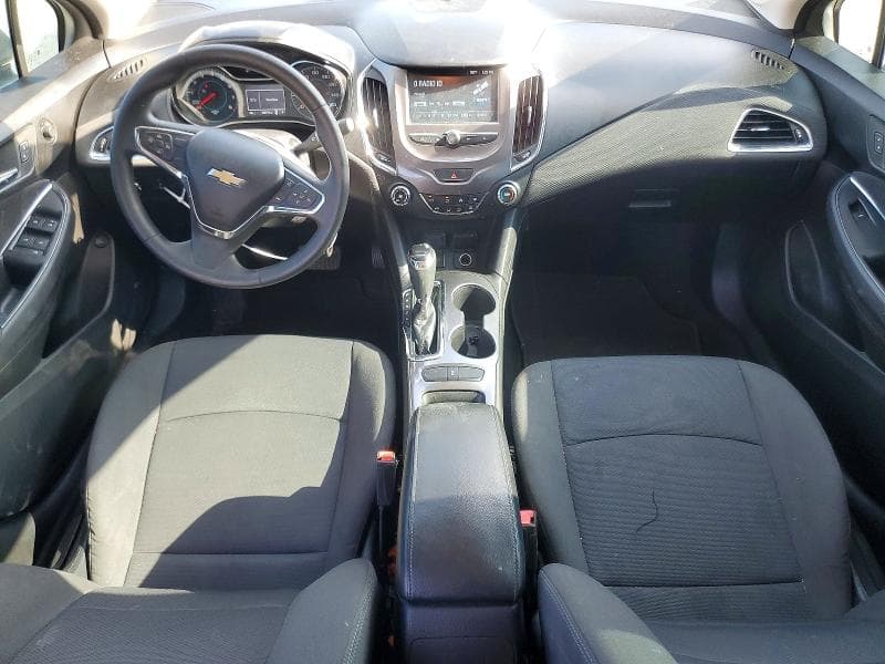 2018 CHEVROLET CRUZE LT 8