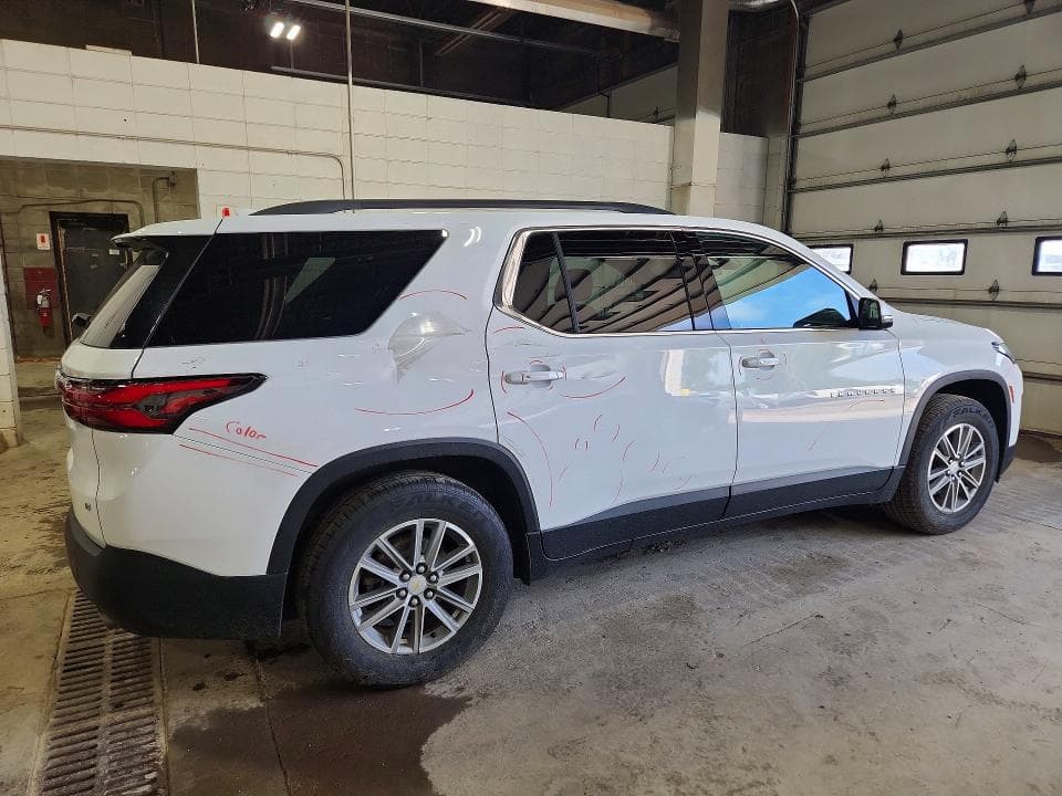 2022 CHEVROLET TRAVERSE LT 3