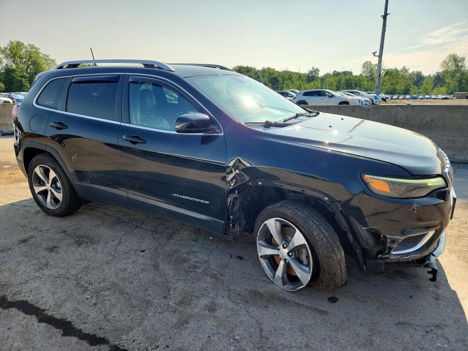 2019 JEEP CHEROKEE LIMITED 4