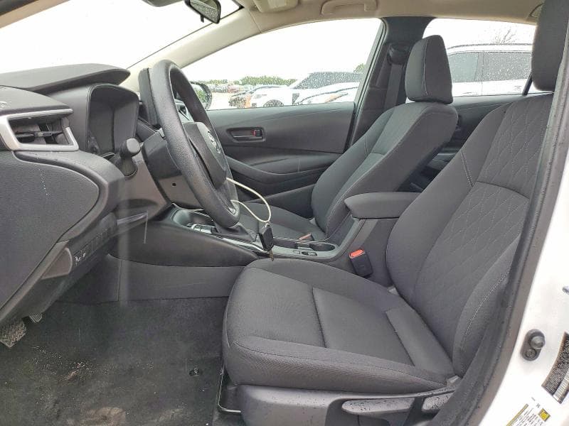 2025 TOYOTA COROLLA LE 7