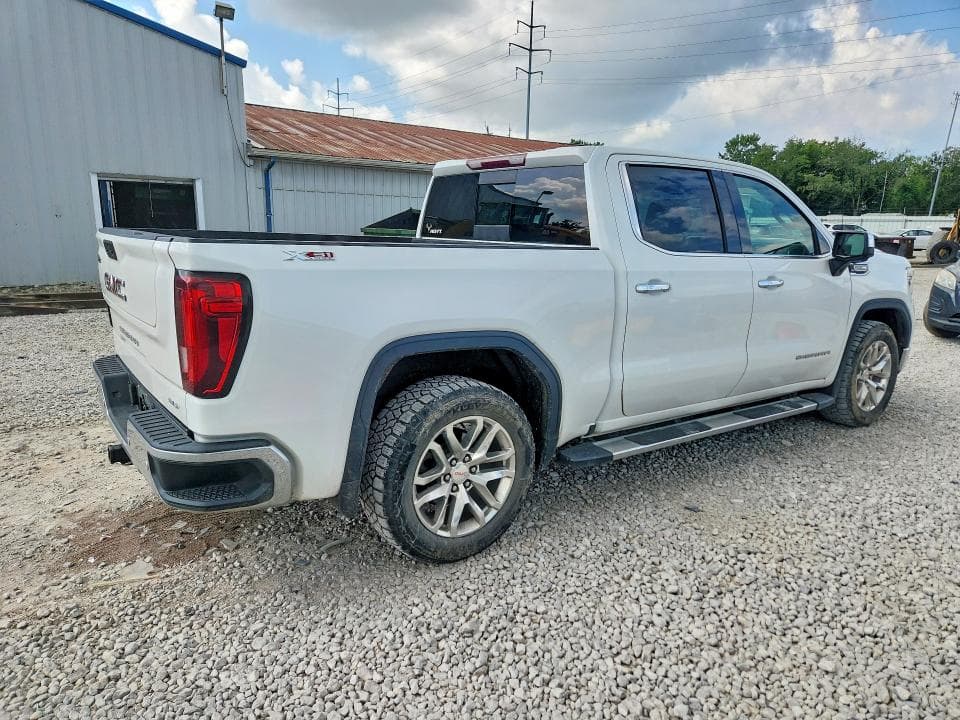 2021 GMC SIERRA K1500 SLT 3