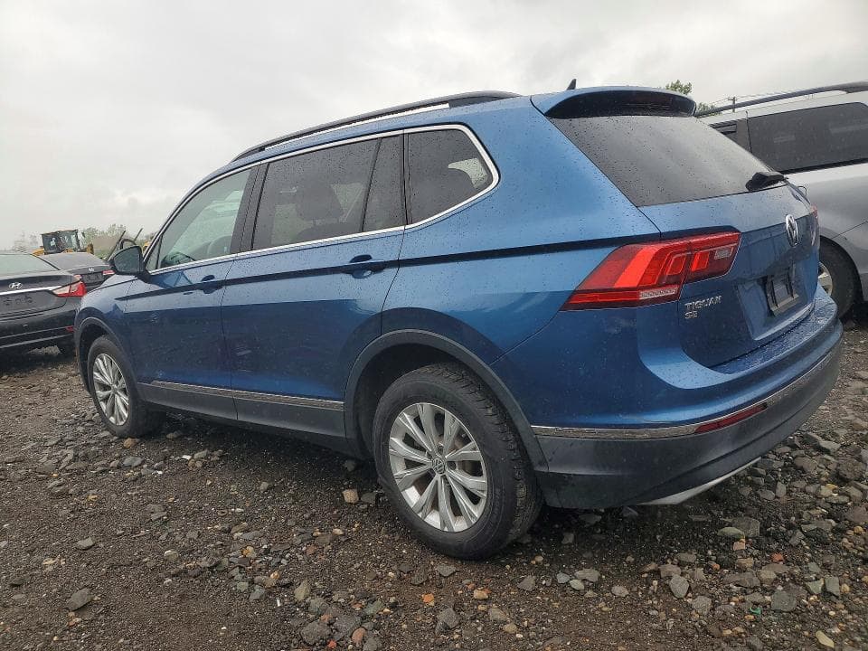 2018 VOLKSWAGEN TIGUAN SE 2