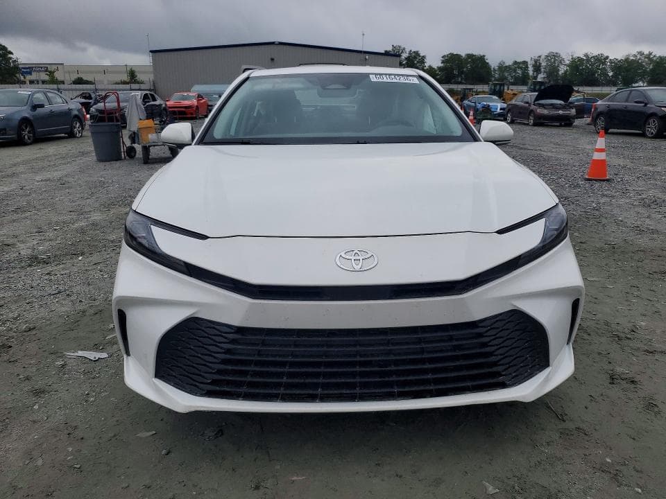 2025 TOYOTA CAMRY LE 5