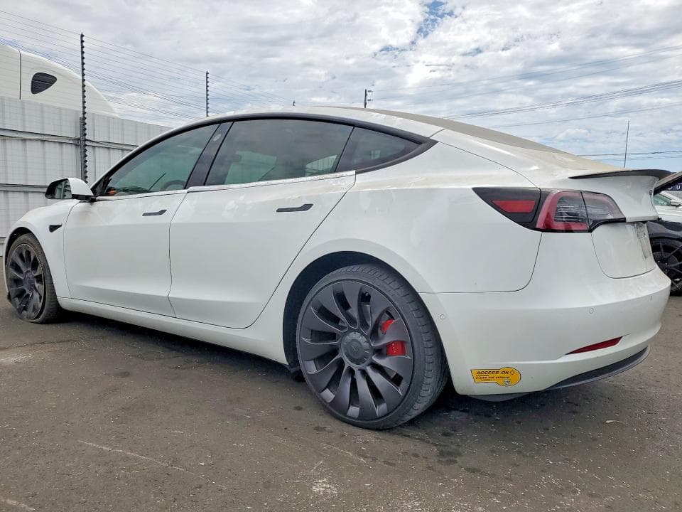 2022 TESLA MODEL 3 2