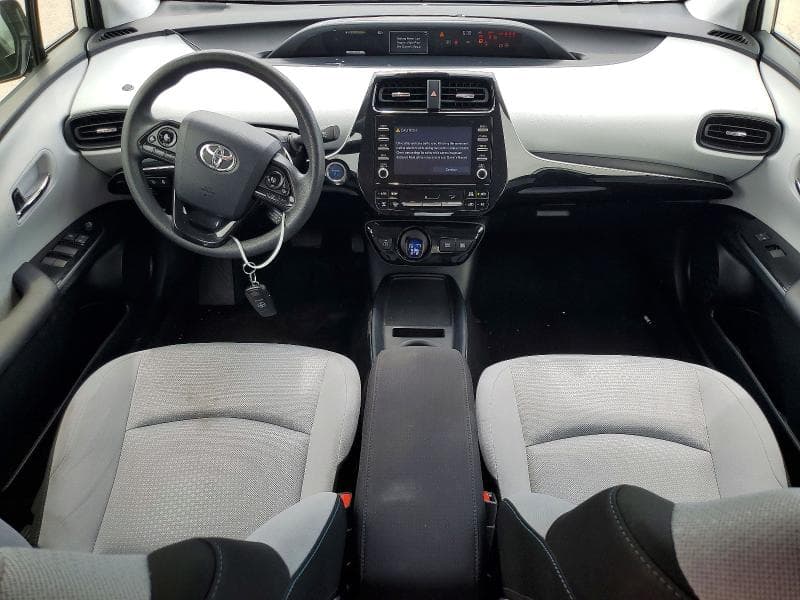 2020 TOYOTA PRIUS LE AWD-E 8