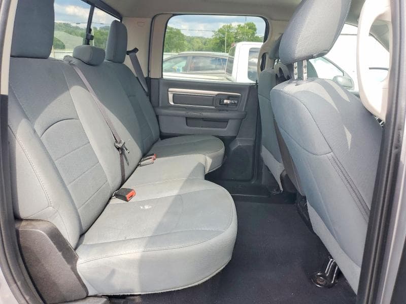 2020 RAM 1500 CLASSIC SLT 10