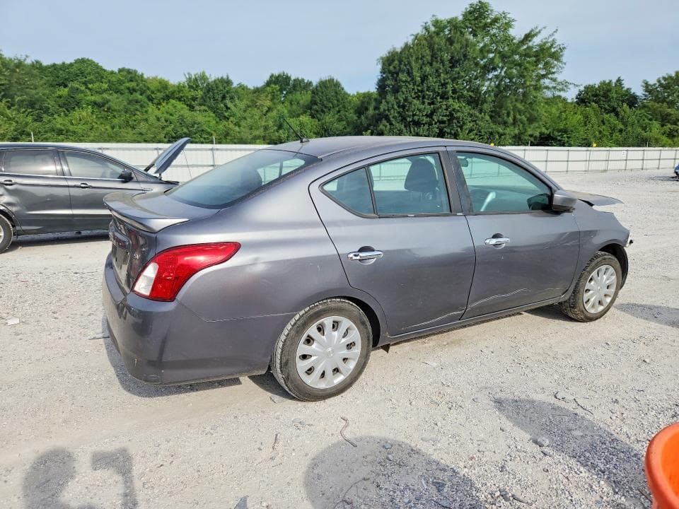 2018 NISSAN VERSA SV 3