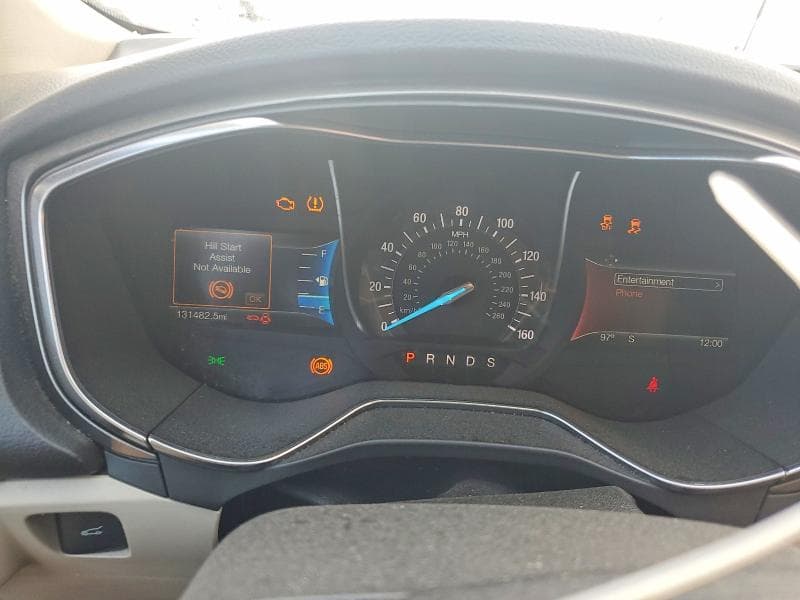 2017 FORD FUSION SE 9