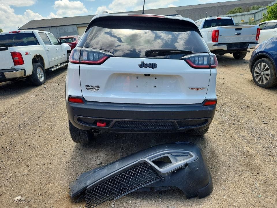 2020 JEEP CHEROKEE TRAILHAWK 6