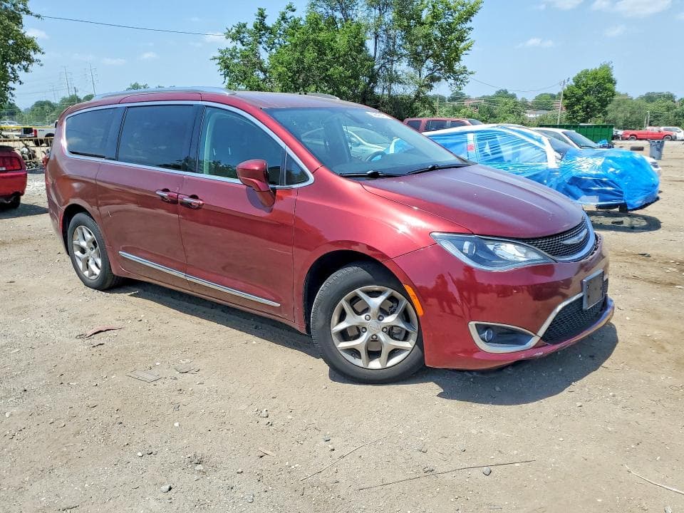 2018 CHRYSLER PACIFICA TOURING L 4