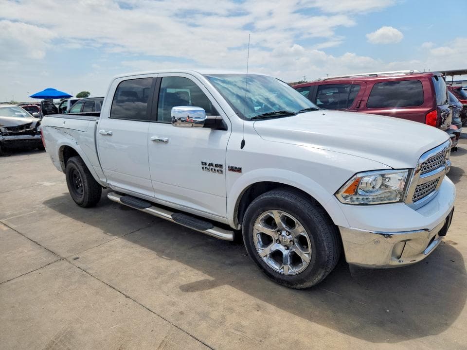 2017 RAM 1500 LARAMIE 4
